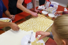 Making of the Cookie Cake 19