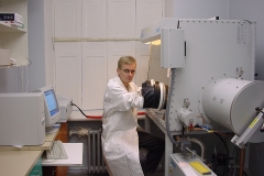 Ivari working in a glovebox