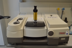Thermo Nicolet 6700 FT-IR Spectrometer with “Smart Orbit” diamond micro-ATR accessory